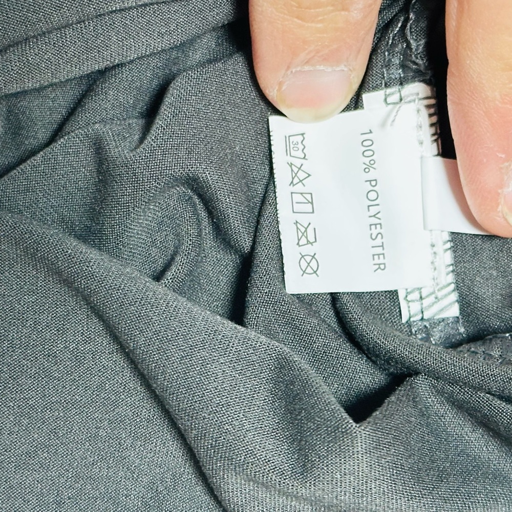 Stylish Gray T-Shirt - Picture 4 of 6